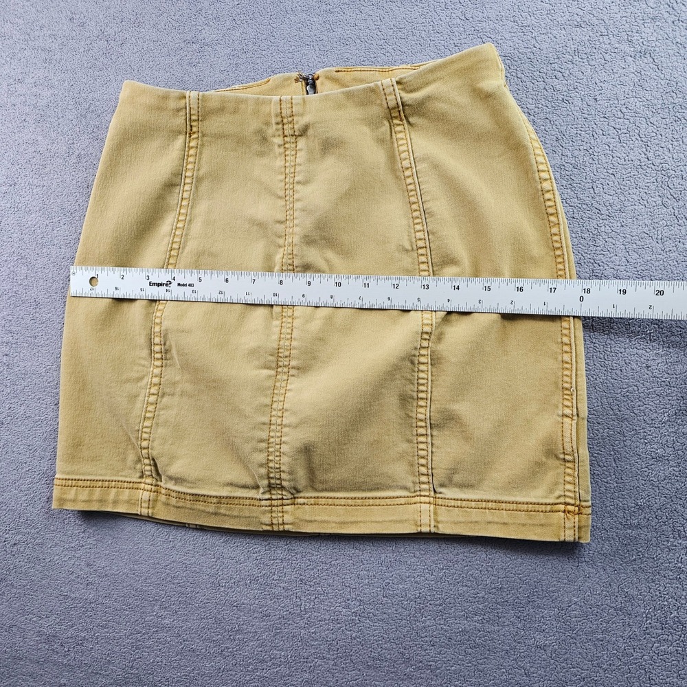 Free People Mini Skirt Womens 8 Khaki Denim Modern Femme Super Stretchy Back Zip - Picture 5 of 12